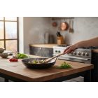 Serpenyő 28 cm kékacél a de Buyer-től