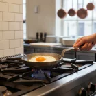 de Buyer Mineral B Szénacél Amerikai Palacsinta- és Tükörtojássütő, Ø 14 cm – Méhviaszos Vas – Raktárról