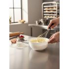 Fehér félgömb polietilén keverőtál, 1 liter, 17,5 cm - de Buyer