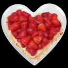 Szív alakú tányér, 26 cm, kemény porcelán