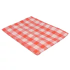Piros kockás viaszos terítő 140x100 cm – klasszikus csárda hangulat kerti asztalon