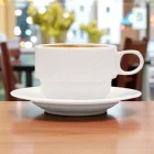 Arcadia mokkás csésze 80 ml – finom mintás fehér porcelán, illeszkedő aljjal