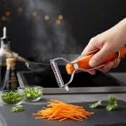 Rozsdamentes Arcos Julienne Vágó és Zöldségcsíkozó Hámozó, Erősített Pengesor, Inox-Fehér