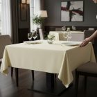 Asztalterítő 140*180 cm bézs damaszt abrosz