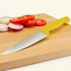 HACCP-kompatibilis szakácskés 21 cm – sárga nyél, higiénikus és tartós kivitel