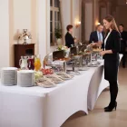 Fehér huzat a 183 cm-es Összecsukható rendezvényasztalhoz – catering és szettekhez