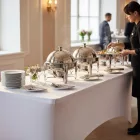 Fehér huzat a 183 cm-es Összecsukható rendezvényasztalhoz – catering és szettekhez