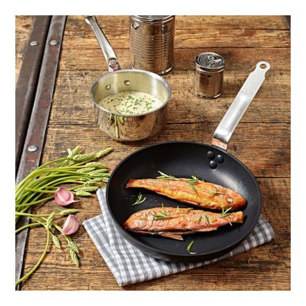 Choc Intense Serpenyő 32 cm-es, e-tratartós kerámia bevonattal a de Buyer-től