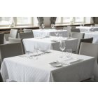 Fehér damaszt asztalterítő, 140*140 cm