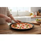 Kékvas pizzaforma peremmel sütéshez