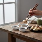 Szószkiöntő nyéllel 30 ml porcelán