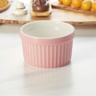 Pasztell rózsaszín sorolható porcelán szufléforma desszertekhez