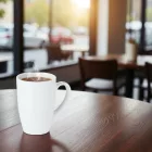 Fehér Hamburg porcelán bögre kúpos formával