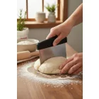 Tésztakaparó, 15x7,5 cm, műanyag fogóval