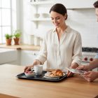 Csúszásmentes műanyag tálca 45.5x35.5x2 cm fekete