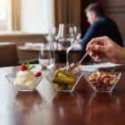 Szögletes üveg salátástál 14×14×7 cm