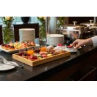 GN 1/4 bambusz tálalótálca, 26.5x16.2x2.5cm, svédasztalos kínáláshoz (GOBI)