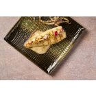 Cocodrilo spanyol porcelán prezentációs tányér – 30x30 cm, krokodil mintázattal