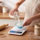 Digitális konyhai mérleg 7 kg – 1 g pontosság, LCD kijelző, TARE (g/oz), edzett üveglap, alacsony elem- és túlterhelés-jelző