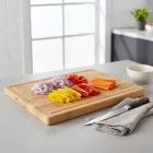 Nagy bambusz vágódeszka 39×30 cm zöldségek előkészítéséhez otthoni főzéshez