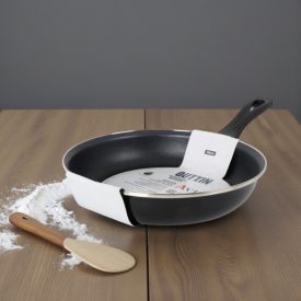 Quttin Avin tapadásmentes serpenyő 28 cm – indukciós főzőlapra is alkalmas, prémium minőségű alumínium serpenyő olajszegény sütéshez