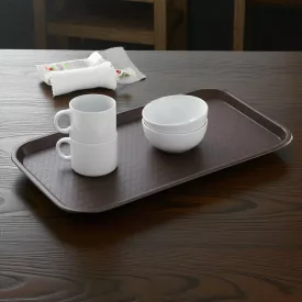 Csúszásmentes műanyag tálca GN 1/1, barna – erősített peremmel és csúszásmentes felülettel