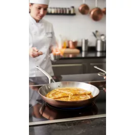 Prima Matera 24 cm-es réz serpenyő a de Buyertől