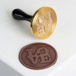 Csokoládé bélyegzők